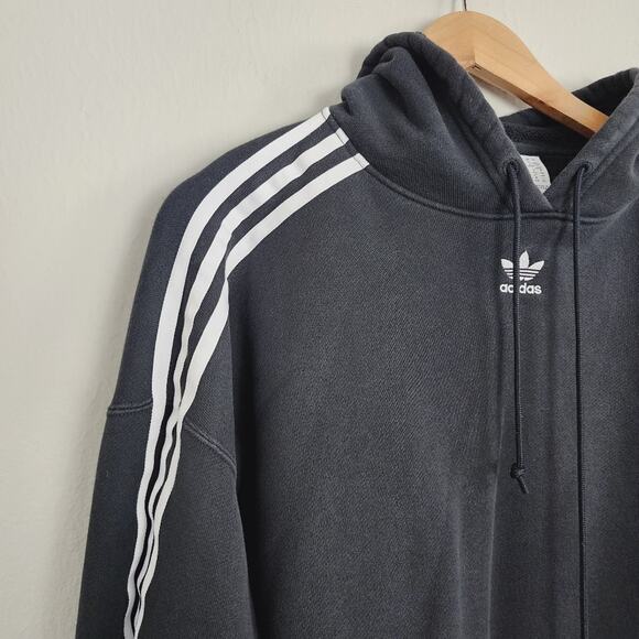 Adidas Iconic 3-Stripes Cropped Fleece Hoodie Black Oversized L Cotton - Picture 2 of 9